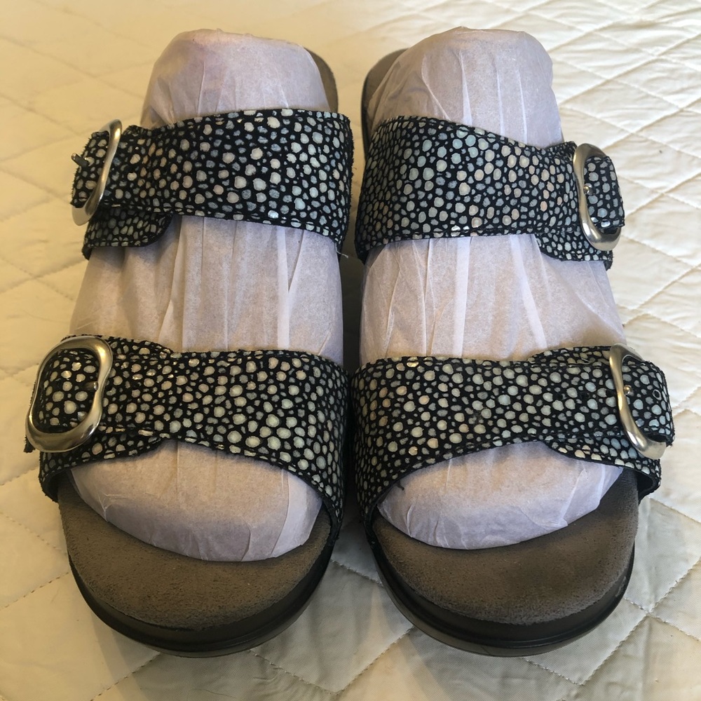 Dansko Leather Sandals Size 39/ US 7.5-8